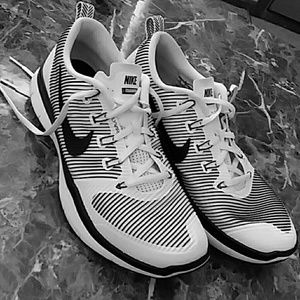 Nike training flywire